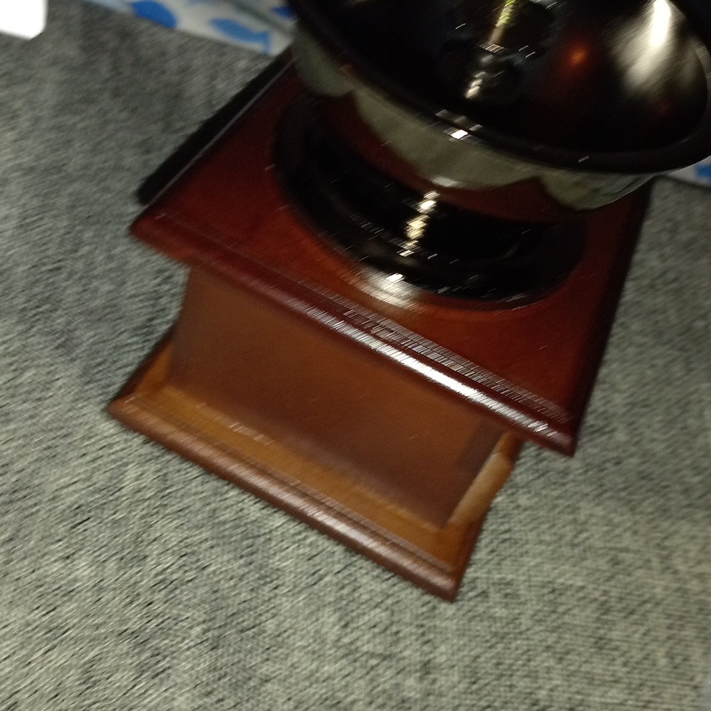 Coffee grinder - Picture 8 of 16